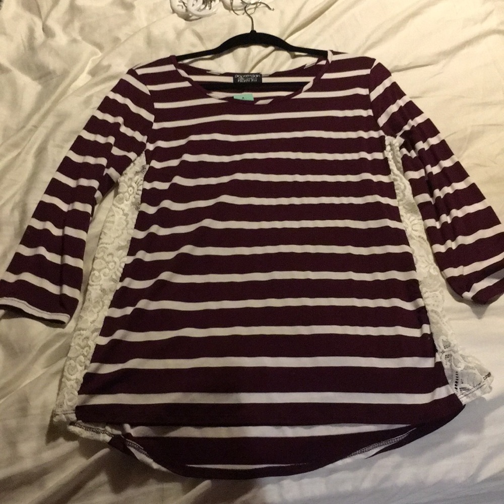 Maroon and white top